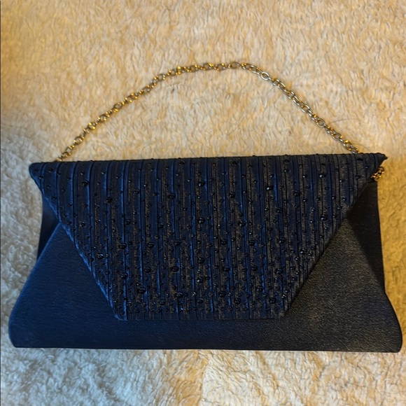 Elegant Navy Clutch with Gold Chain - Picture 1 of 4